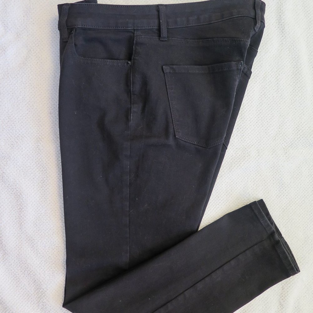 WHBM Black Jeans